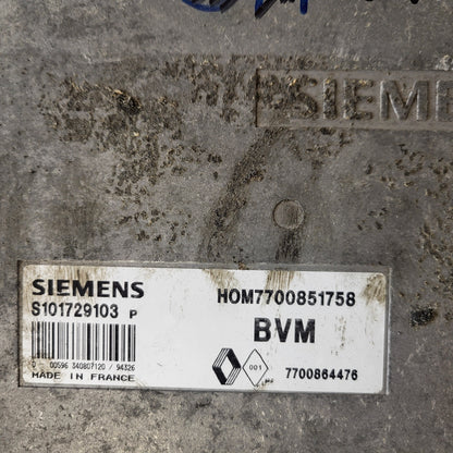 Renault Clio ECU / S101729103P / HOM 7700851758 / 7700864476 / S101729103