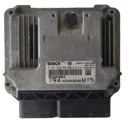 FIAT CROMA ECU / 0281012963 / 55205064 / BOSCH