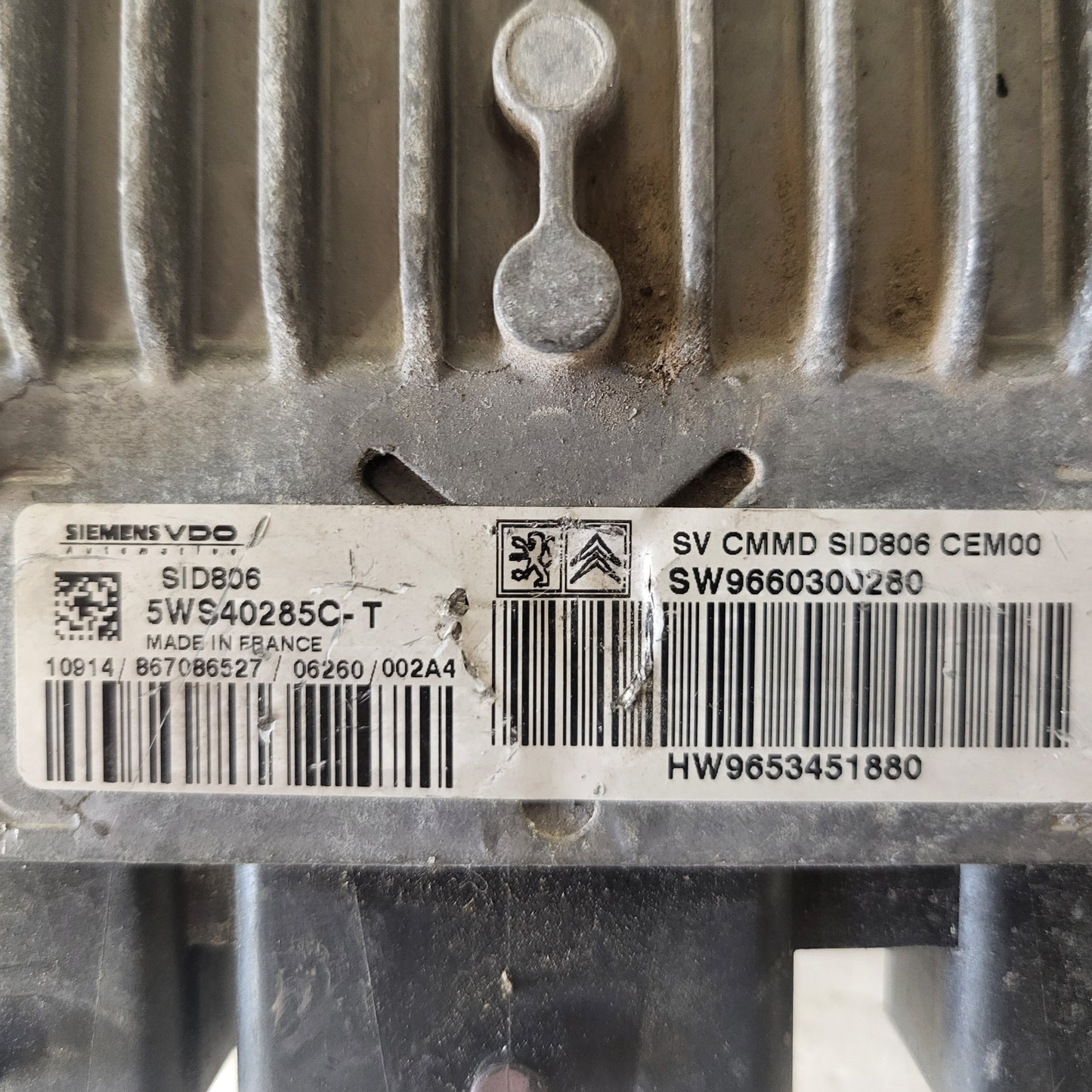 Peugeot Citroen ECU / 5WS40285C-T / 9660300280 / 9653451880 / SID806 SIEMENS