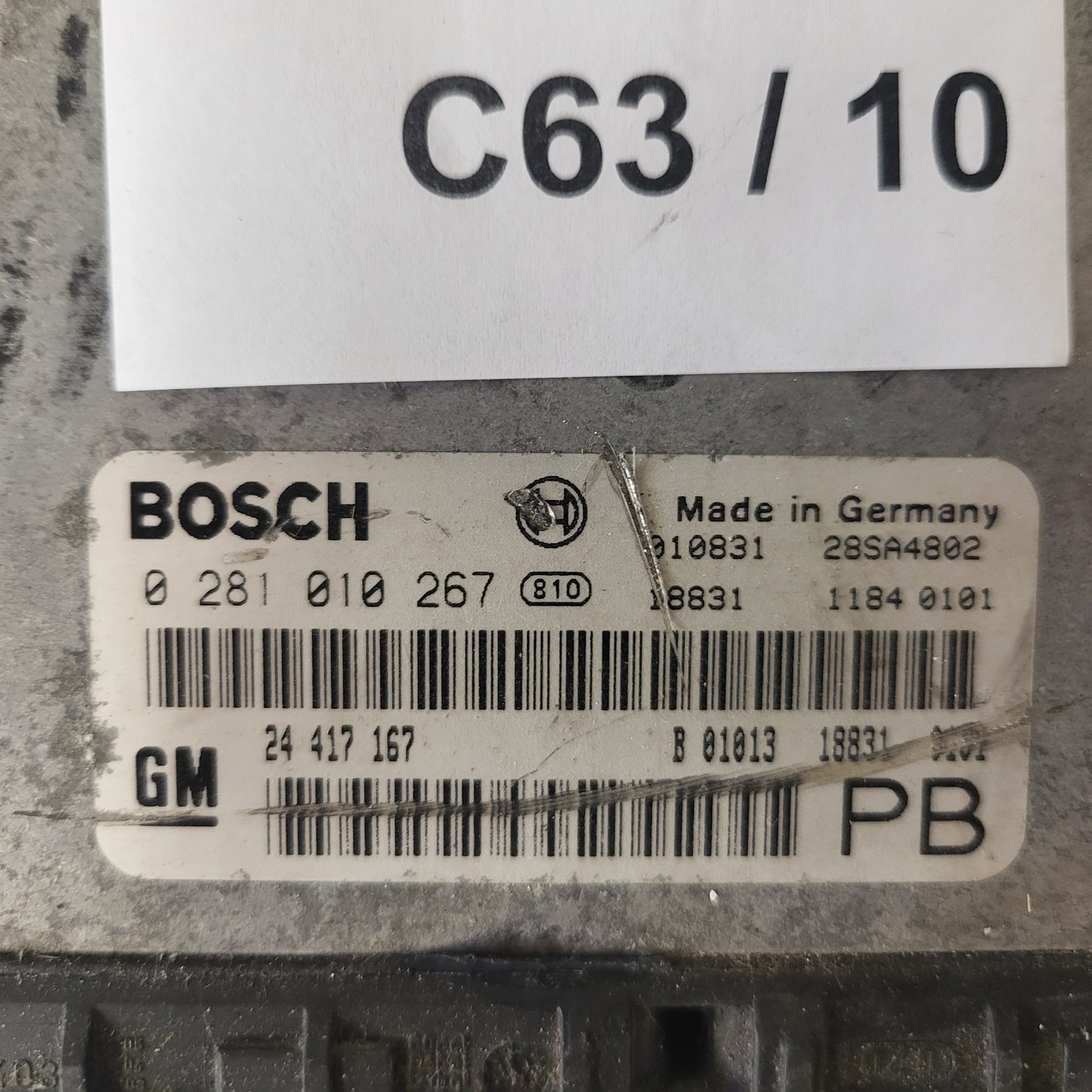 OPEL ASTRA ECU / 0281010267 / 24417167 / B01013 / PB / BOSCH