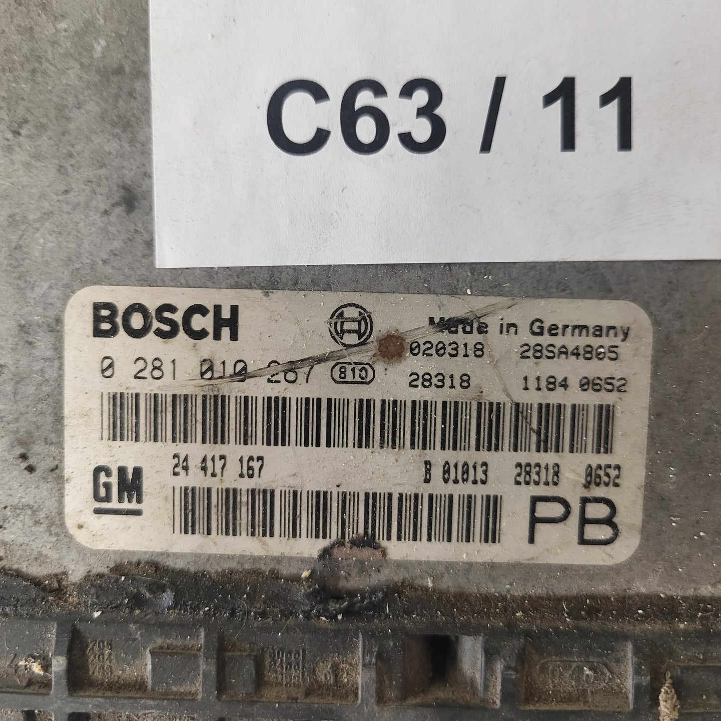 OPEL ASTRA ECU / 0281010267 / 24417167 / B01013 / PB / BOSCH