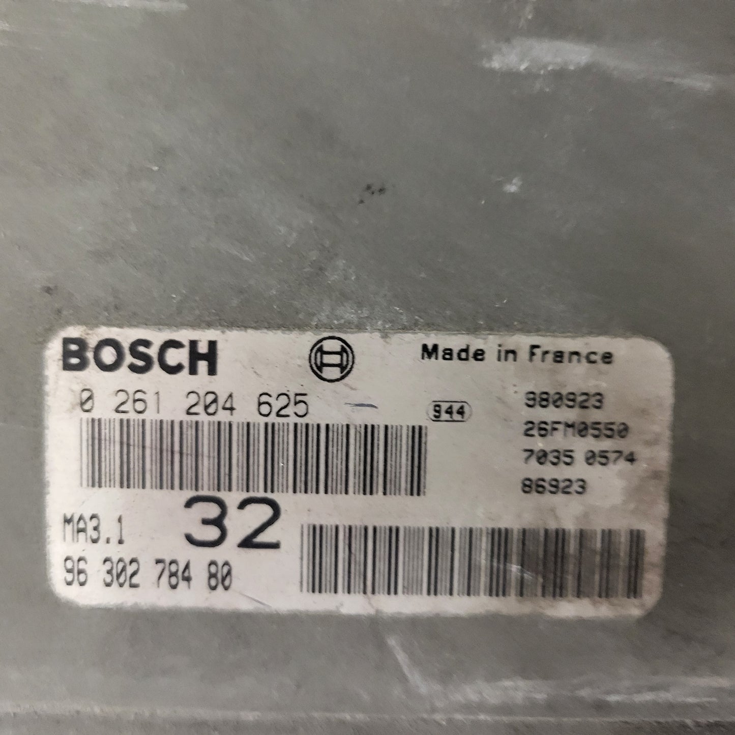 PEUGEOT CITROEN 106 SAXO ECU / 0261204625 / 9630278480 / MA3.1 / BOSCH
