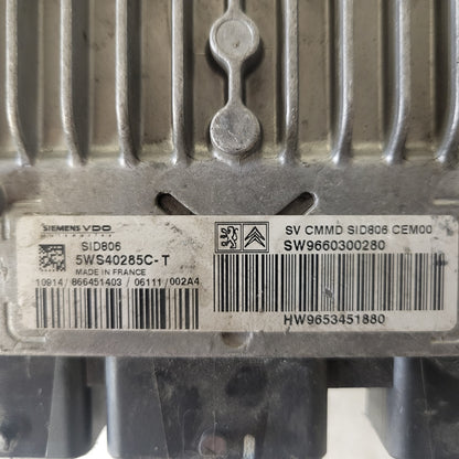 Peugeot Citroen ECU / 5WS40285C-T / 9660300280 / 9653451880 / SID806 SIEMENS
