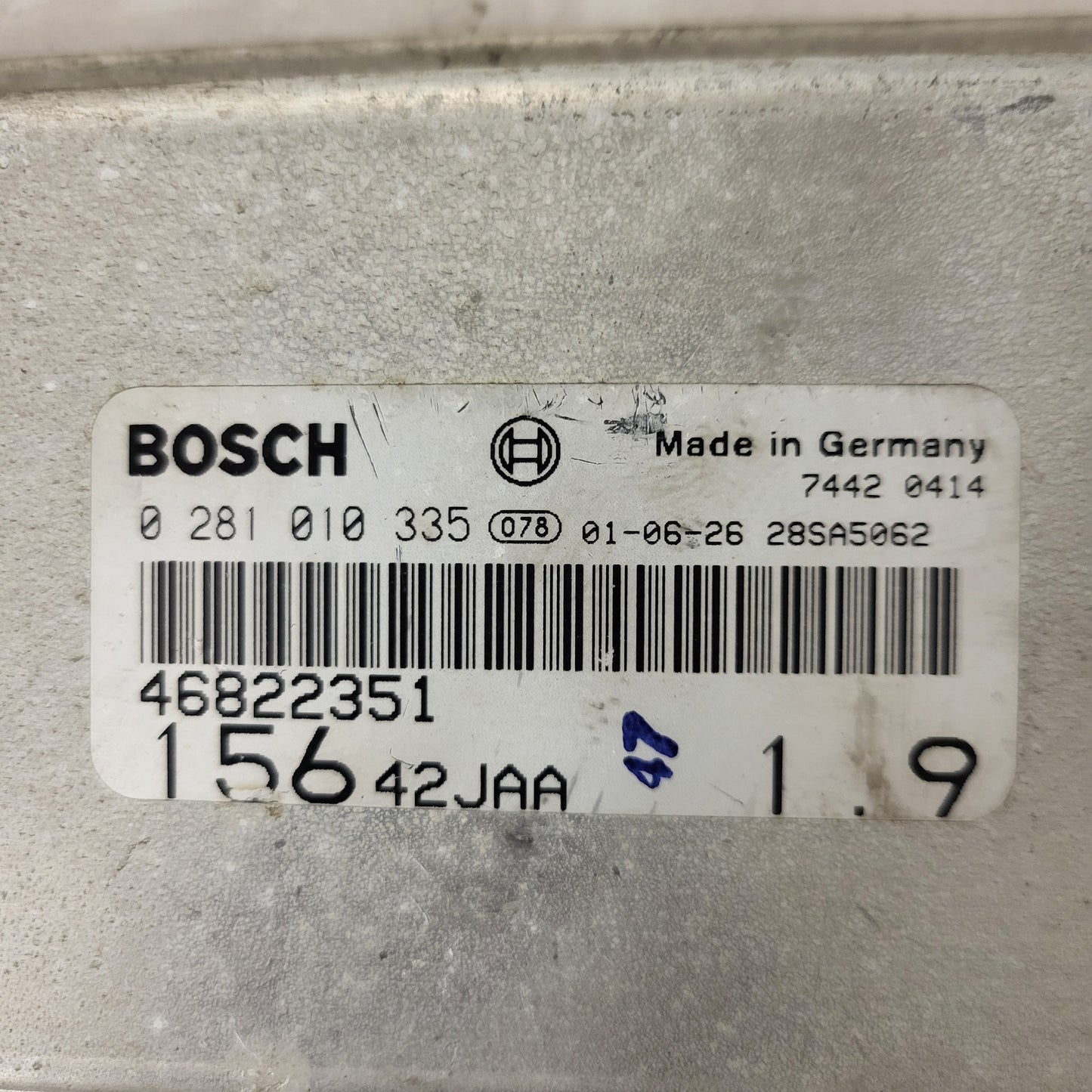 ALFA ROMEO 156 ECU / 0281010335 / 46822351 / 15642JAA / BOSCH