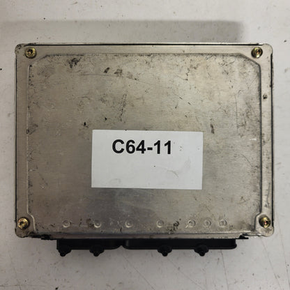 AUDI A4 1.8 ECU / 8D0907557S / 0261204183 / BOSCH