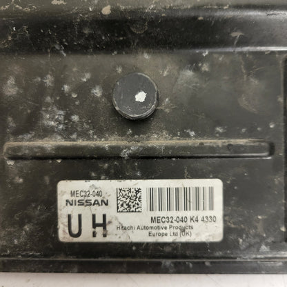NISSAN MICRA ECU / MEC32-040 / UH / HITACHI