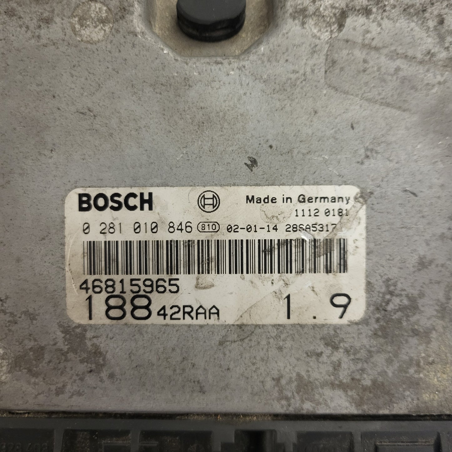 FIAT PUNTO 2 188 1.9 JTD ECU / 0281010846 / 46815965 / BOSCH