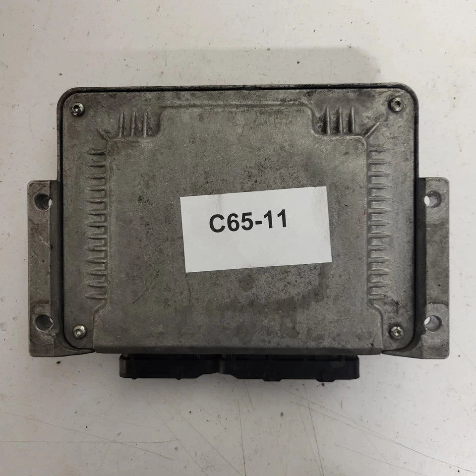 FIAT STILO 1.9 JTD ECU / 0281011553 / 55191209 / 19247DAA / BOSCH - C65-11 - 3