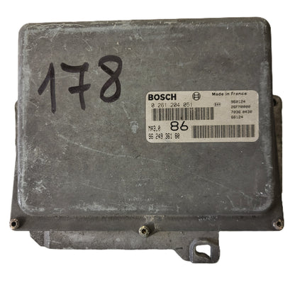 PEUGEOT 106 CITROEN AX 1.0 ECU / 0261204051 / 9624936180 / MA3.0 / BOSCH