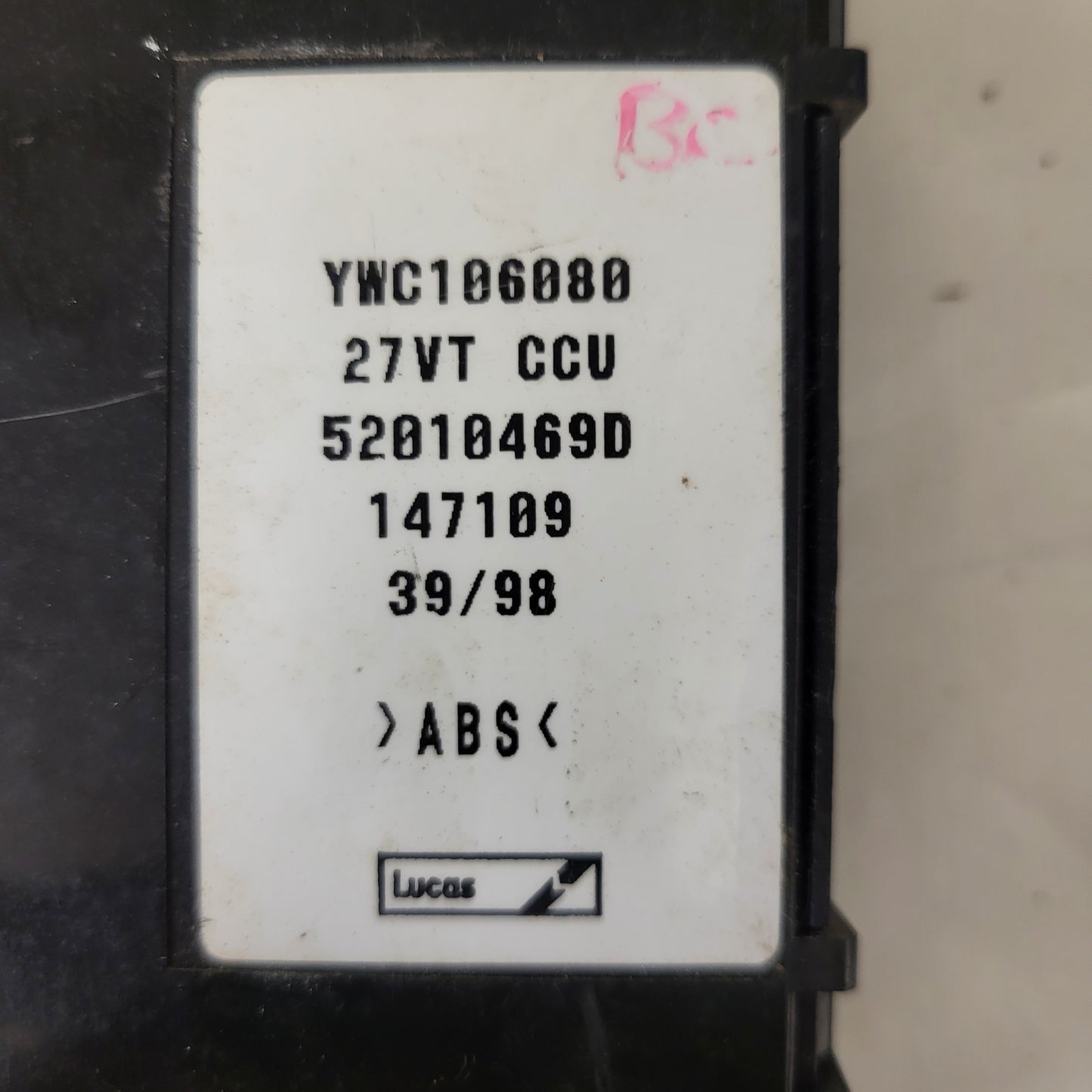 LAND ROVER FREELANDER ECU / YWC106080 / 27VT