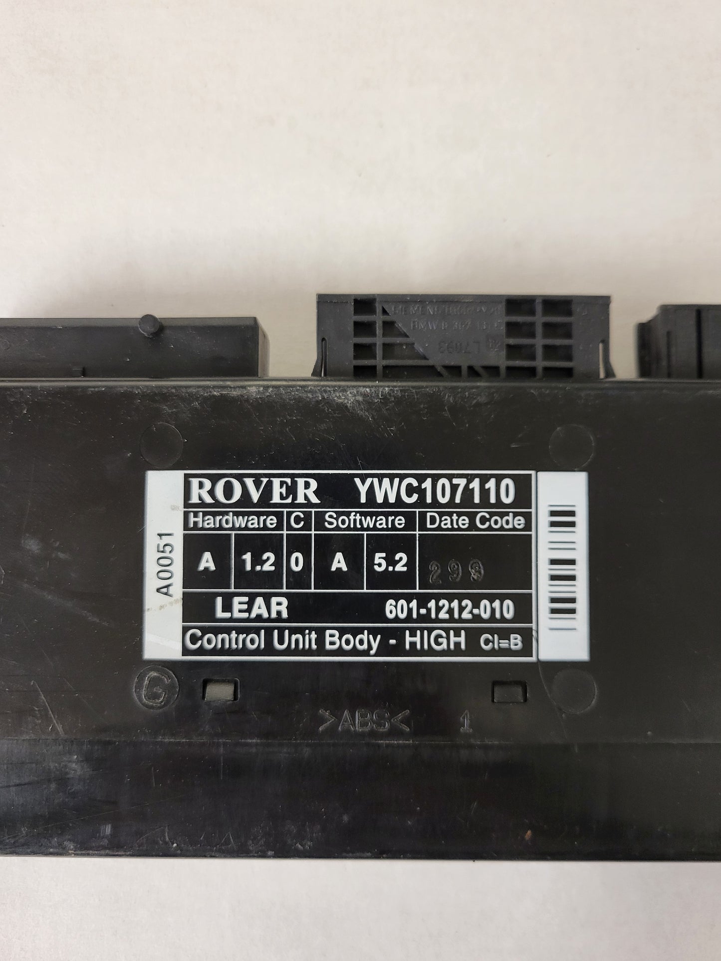 ROVER ECU / YWC107110 / 601-1212-010 / COMFORT MODULE