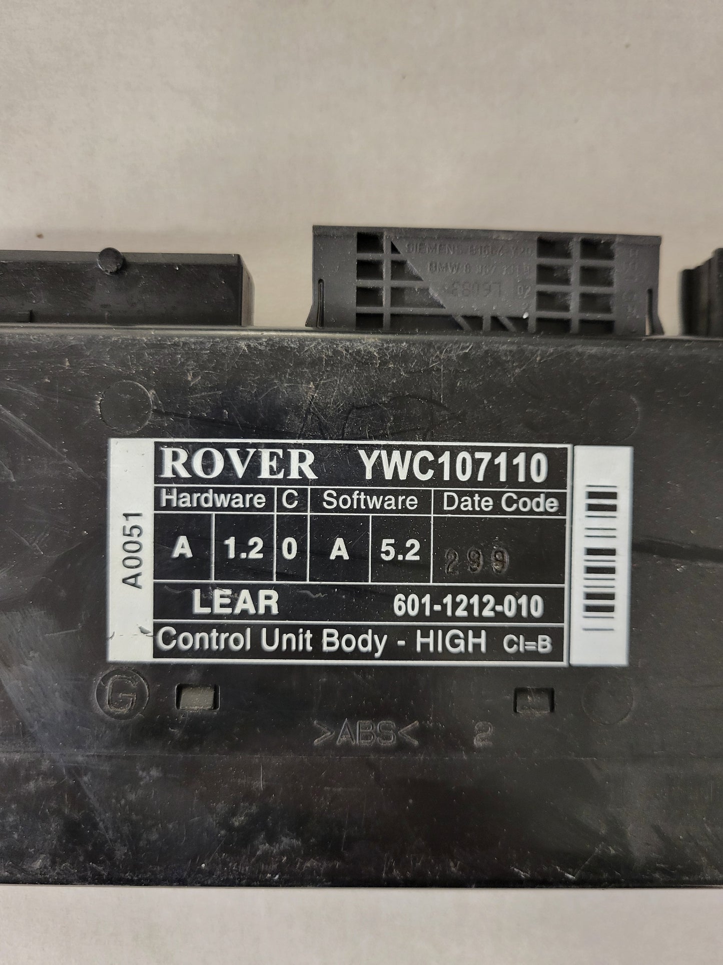 ROVER ECU / YWC107110 / 601-1212-010 / COMFORT MODULE