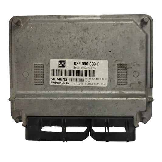 SEAT IBIZA 1.2 ECU / 03E906033P / 5WP40196 07 / 5WP4019607 / SIEMENS