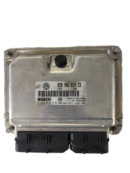 VW SKODA VAG ECU / 038906019CD / 0281010218 / 038906019 / BOSCH