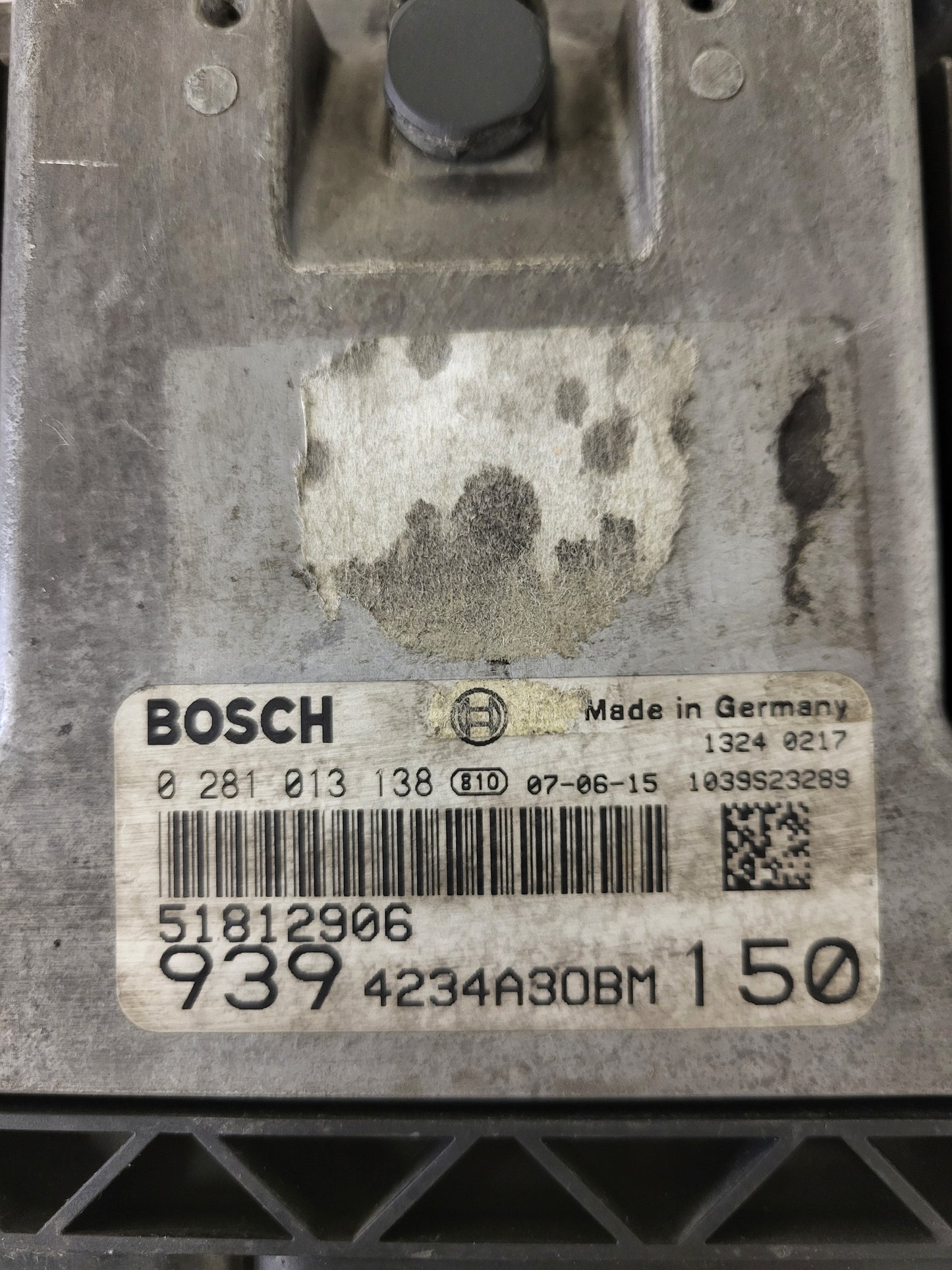 ALFA ROMEO 159 ECU / 0281013138 / 55204661 / 9394234A30AM / 1039S15505 / BOSCH