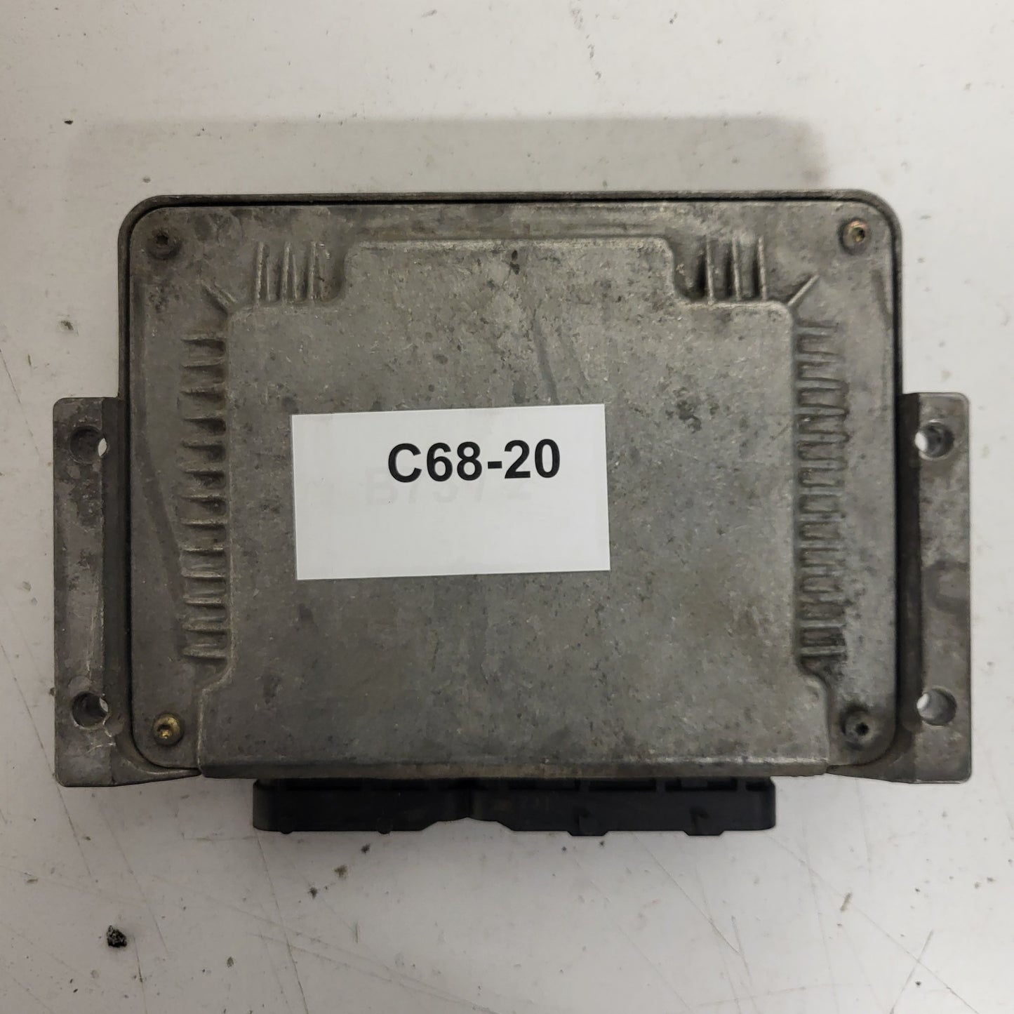 ALFA 147 ECU / 0281010332 / 55185365 / BOSCH