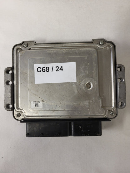 ALFA ROMEO 147 1.9 JTD ECU / 0281012882 / 55206270 / BOSCH