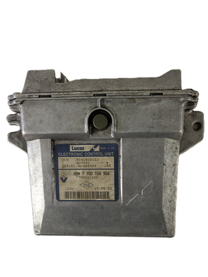 Renault ECU / HOM 7700104956 / 7700111206 / R04080012J / LUCAS