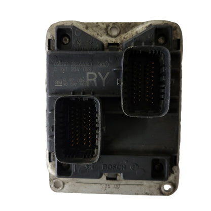 Opel Corsa 1.0 ECU / 0261204058 / 90532609 / RY / BOSCH