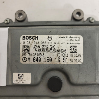MERCEDES BENZ A B / 0281013965 / A6401501691 / BOSCH CRA.32 OM640