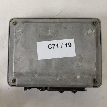 VW GOLF ECU / 0281001759 / 038906013 / BOSCH
