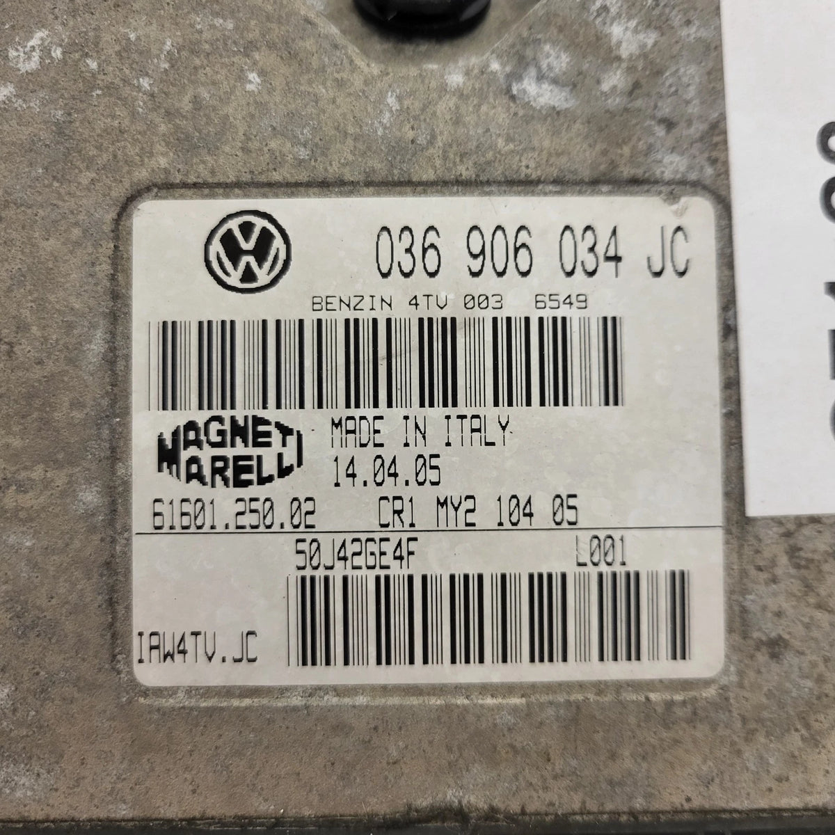 VW POLO ECU / 036906034JC / IAW 4TV.JC / 61601.250.02 / MAGNETI MARELLI - C71-23 - 2