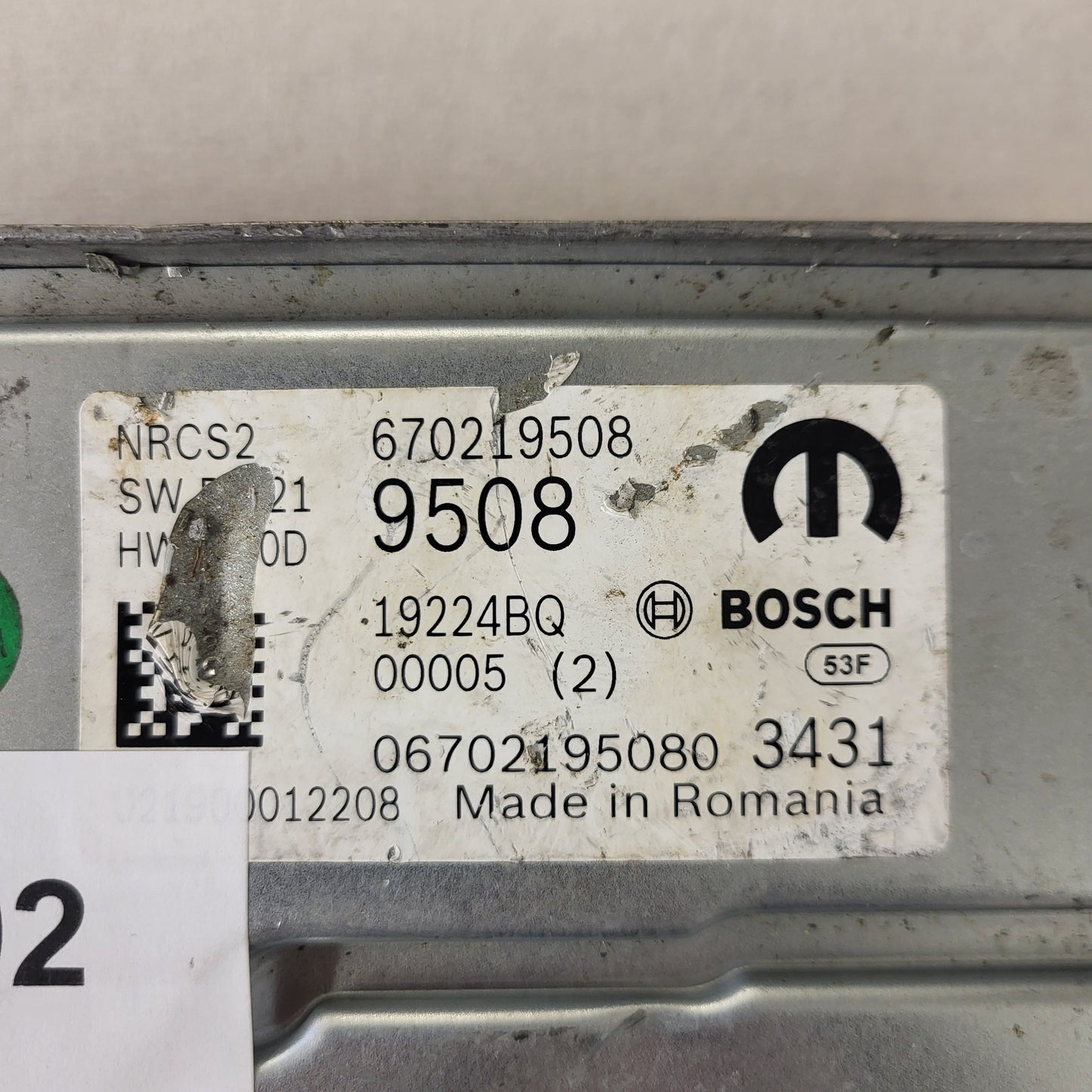 FIAT ALFA MODULE ECU / NRCS2 / 670219508 / 19224BQ / SW R2.21 / HW C1.0D / BOSCH MOPAR