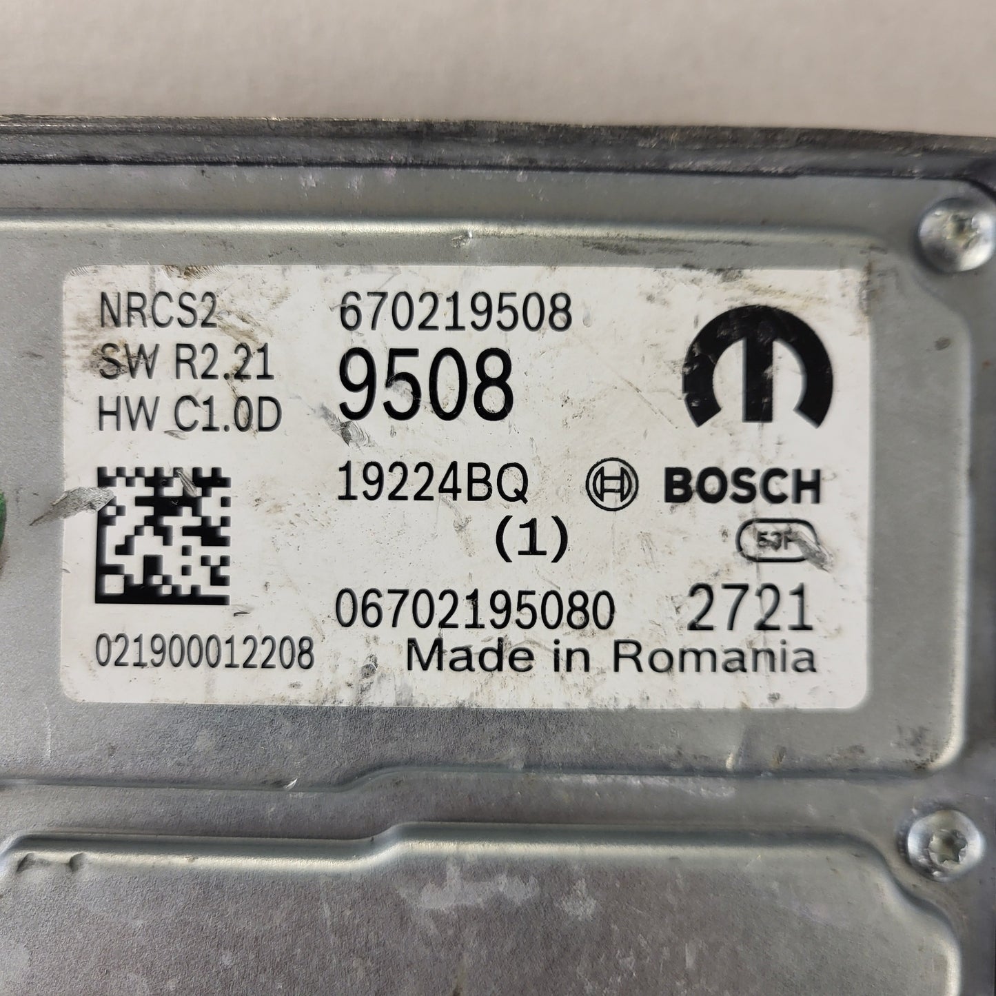 FIAT ALFA MODULE ECU / NRCS2 / 670219508 / 19224BQ / SW R2.21 / HW C1.0D / BOSCH MOPAR