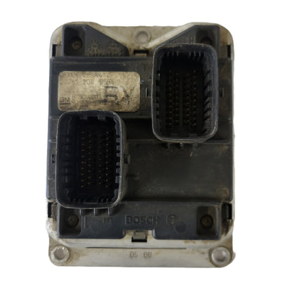 Opel Corsa 1.0 ECU / 0261204058 / 90532609 / RY / BOSCH
