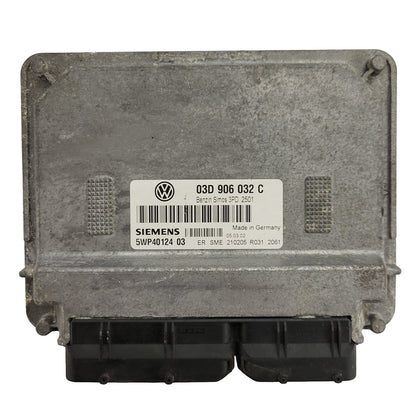 VW POLO ECU / 03D906032C / SIMOS 3PD / 5WP40124 03 / SIEMENS