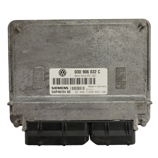 VW POLO ECU / 03D906032C / SIMOS 3PD / 5WP40124 03 / SIEMENS