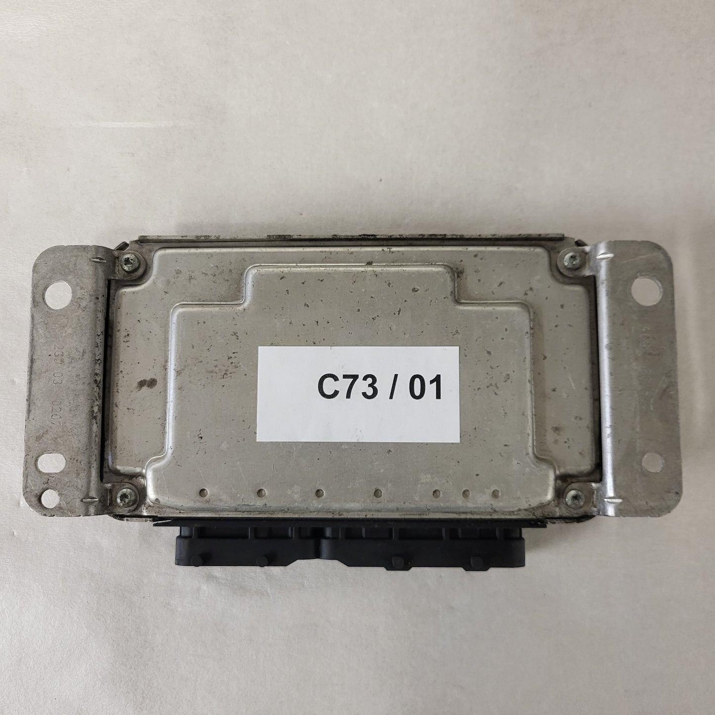 PEUGEOT CITROEN C1 107 ECU / 0261208704 / 89661-0H013 / 1KR-FE / BOSCH