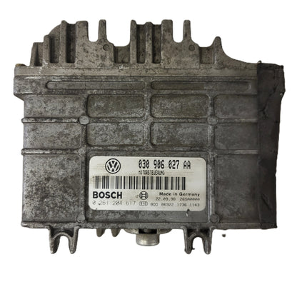 VOLKSWAGEN POLO ECU / 030906027AA / 0261204617 / BOSCH