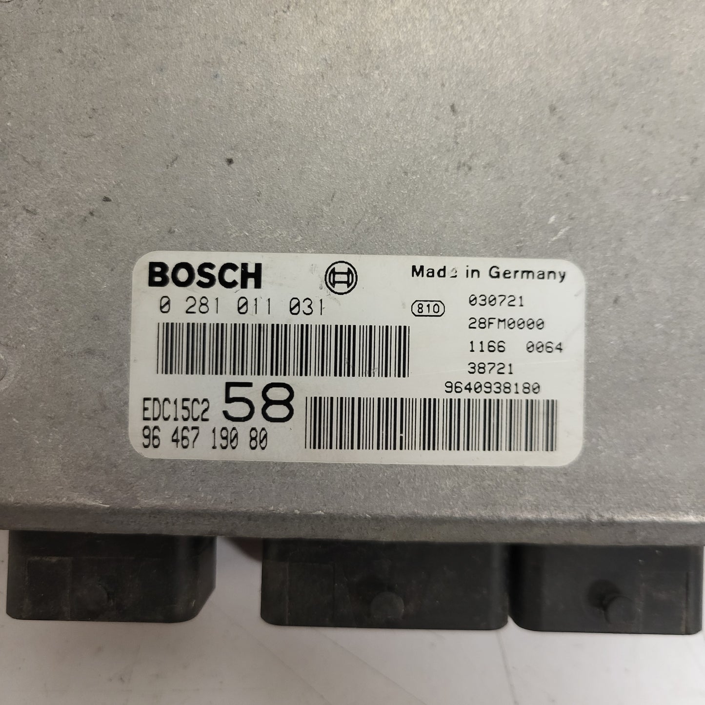 Fiat Peugeot Citroen ECU / 0281011031 / 9646719080 / EDC15C2 / BOSCH