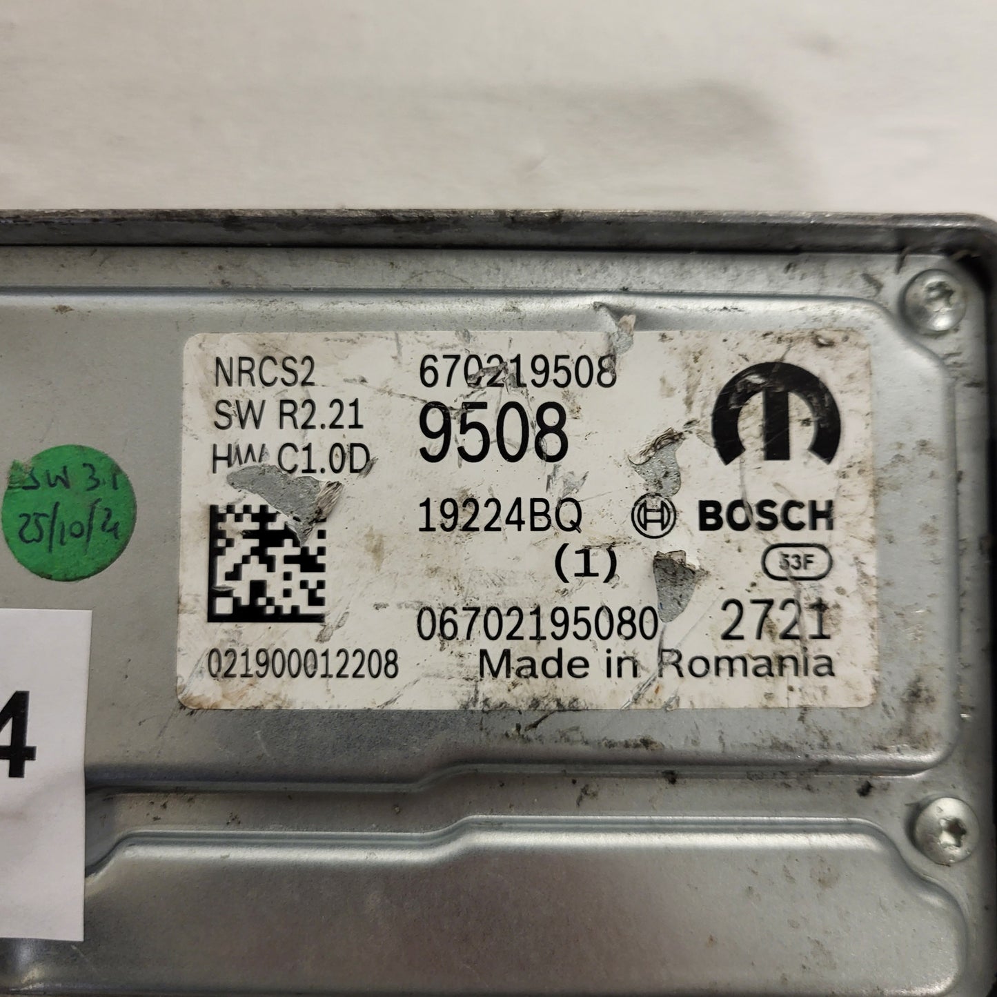 FIAT ALFA MODULE ECU / NRCS2 / 670219508 / 19224BQ / SW R2.21 / HW C1.0D / BOSCH MOPAR