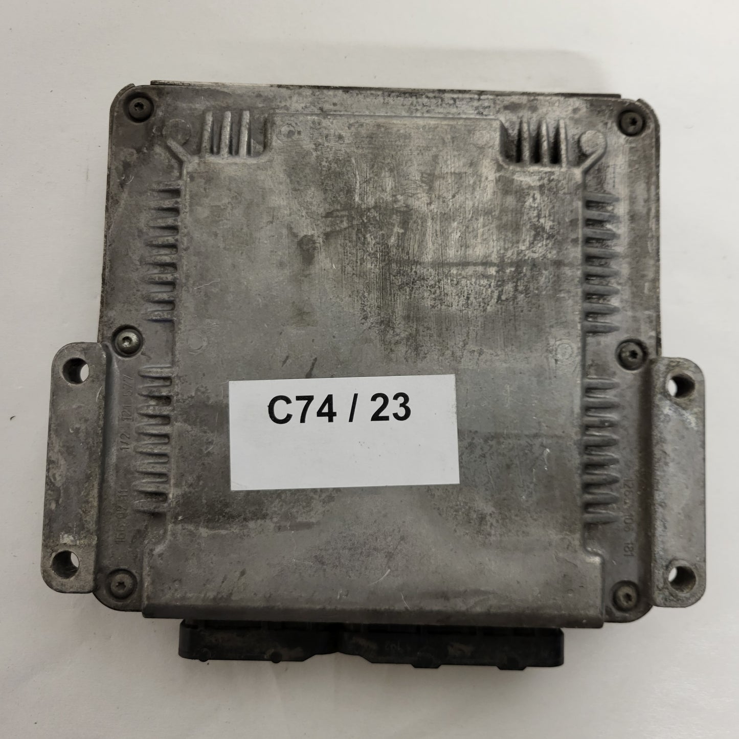 CHRYSLER VOYAGER ECU / 0281011280 / P04727666AB / TED240302778 / BOSCH