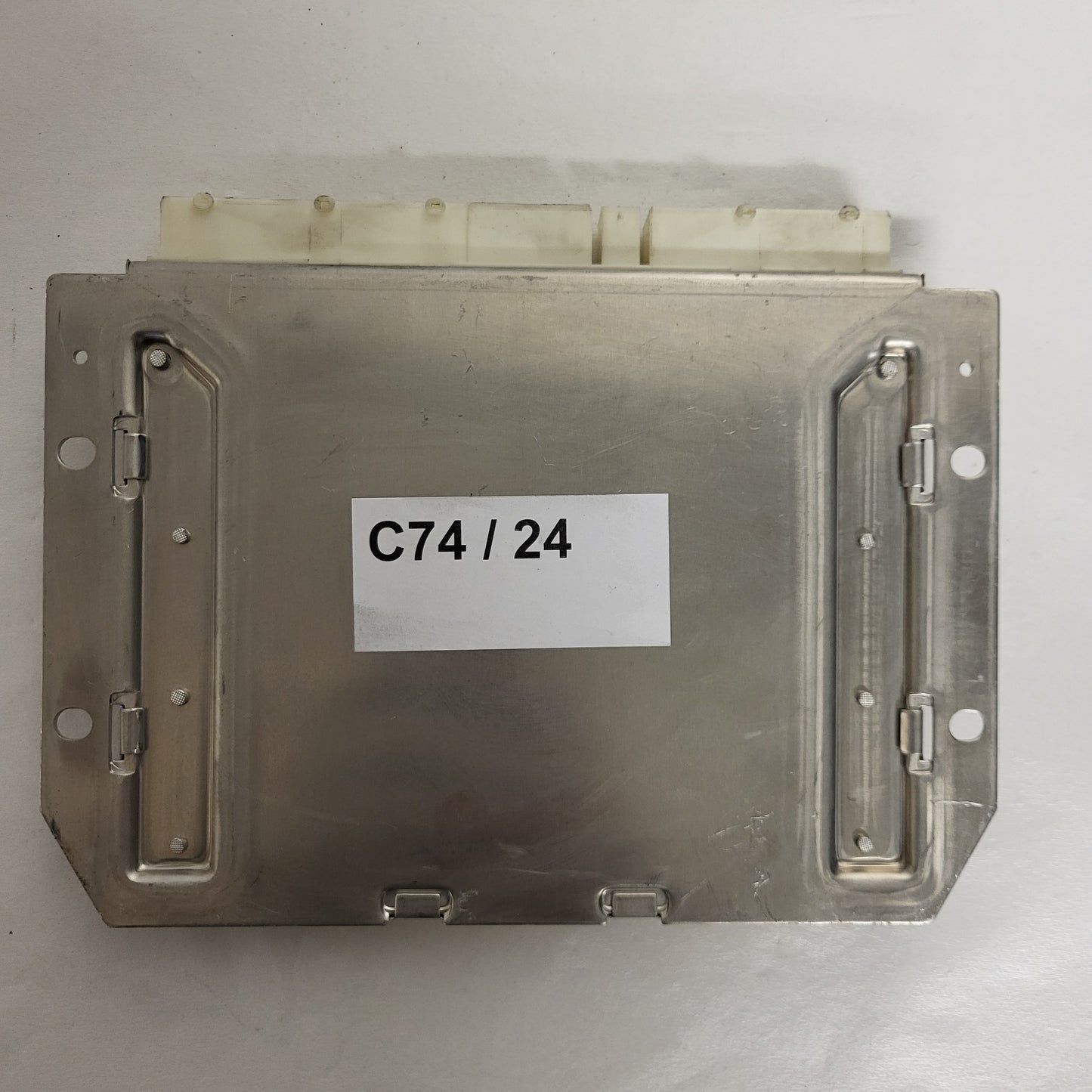 Mercedes a class ecu / 0295458332 / 0265109496 / bosch