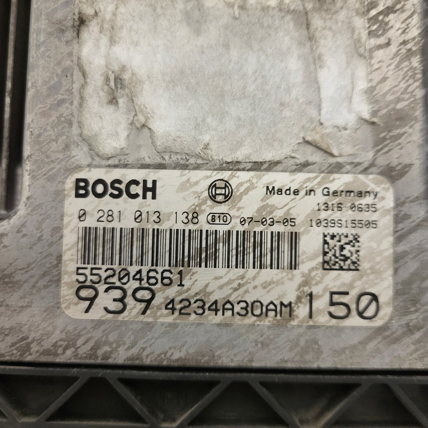 ALFA ROMEO 159 ECU / 0281013138 / 55204661 / 9394234A30AM / 1039S15505 / BOSCH