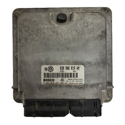 VW GOLF ECU / 038906019AM / 0281010091 / BOSCH