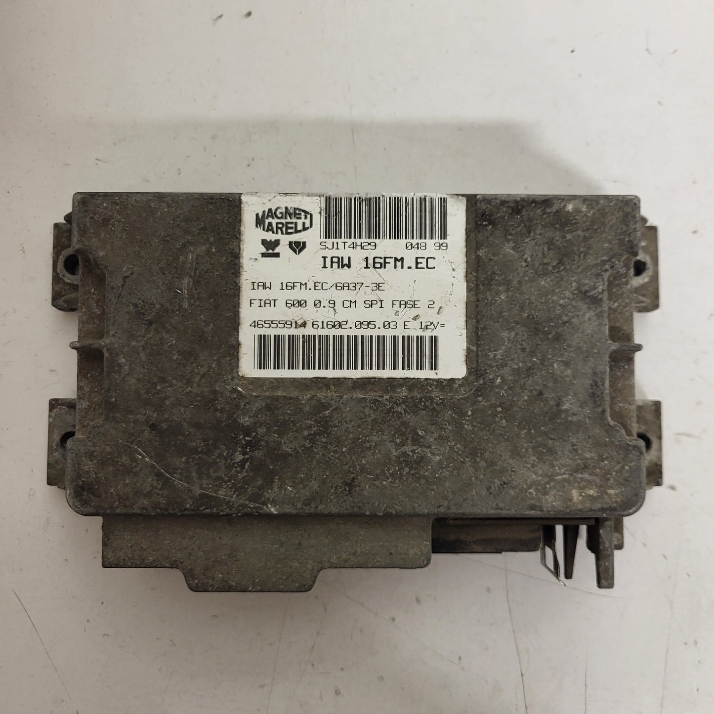 FIAT 600 SEICENTO ECU / IAW 16FM.EC / 46555914 / 61602.095.03 / MAGNETI MARELLI