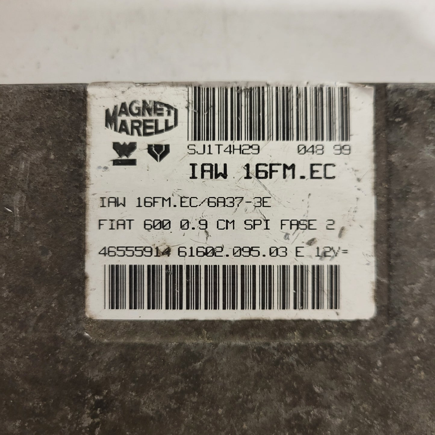 FIAT 600 SEICENTO ECU / IAW 16FM.EC / 46555914 / 61602.095.03 / MAGNETI MARELLI