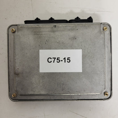 VW PASSAT B5 ECU / 038906018P / 0281001720 / BOSCH