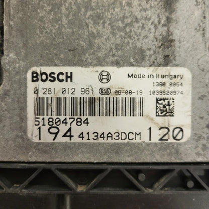 Fiat Croma 1.9 ECU / 0281012961 / 51804784 / / BOSCH