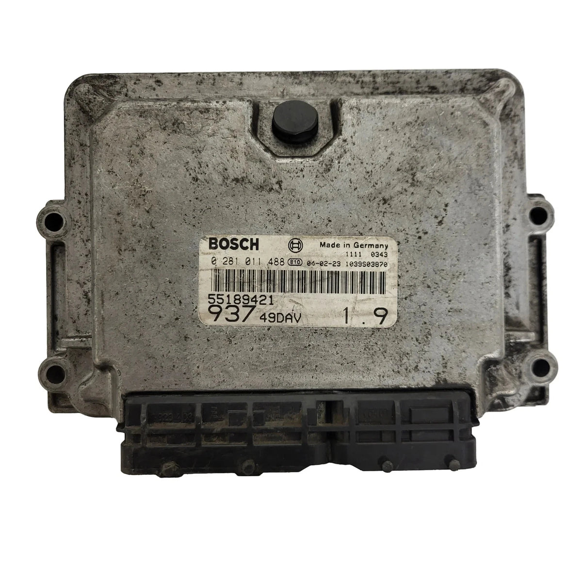 ALFA 147 1.9 ECU / 0281011488 / 55189421 / BOSCH - C76-09 - 1