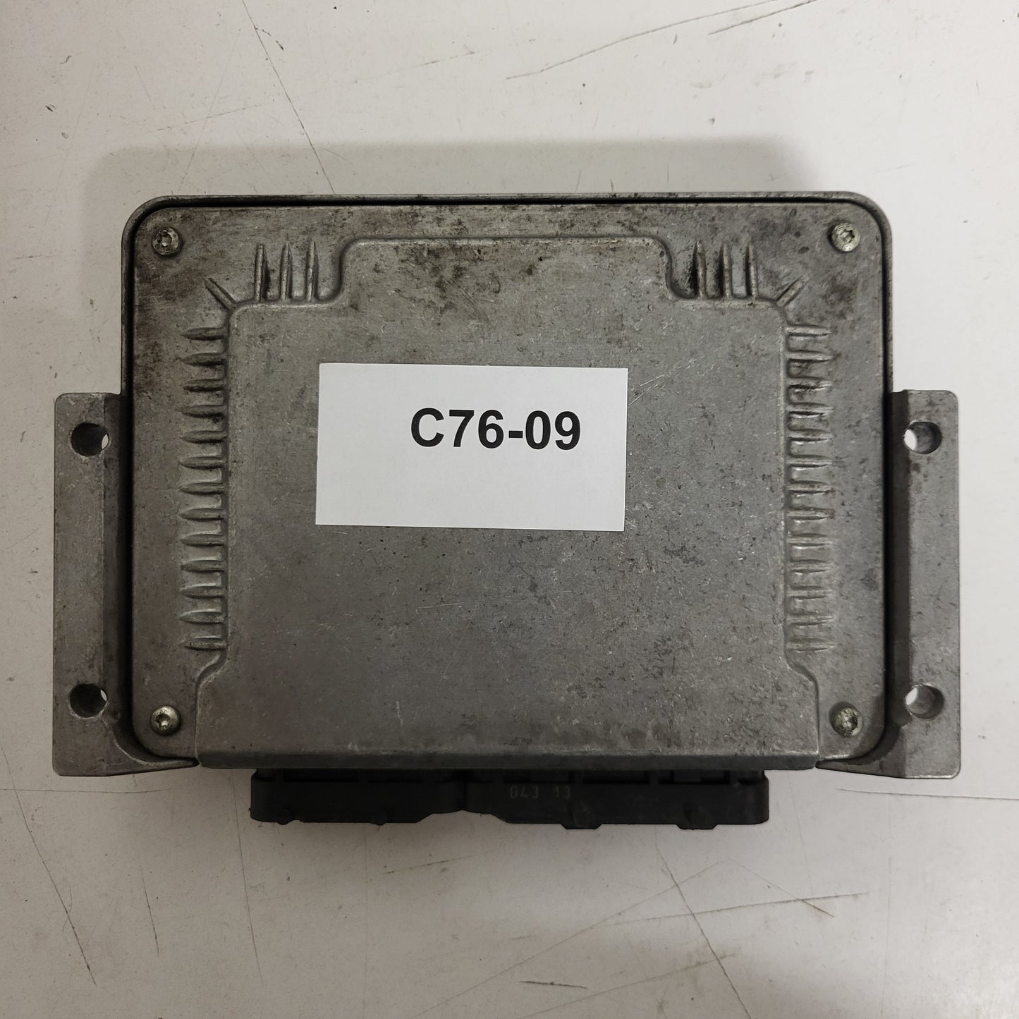 ALFA 147 1.9 ECU / 0281011488 / 55189421 / BOSCH