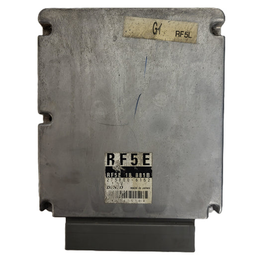 MAZDA 6 ECU / RF5E / RF5E18881B / 275800-6152 / DENSO