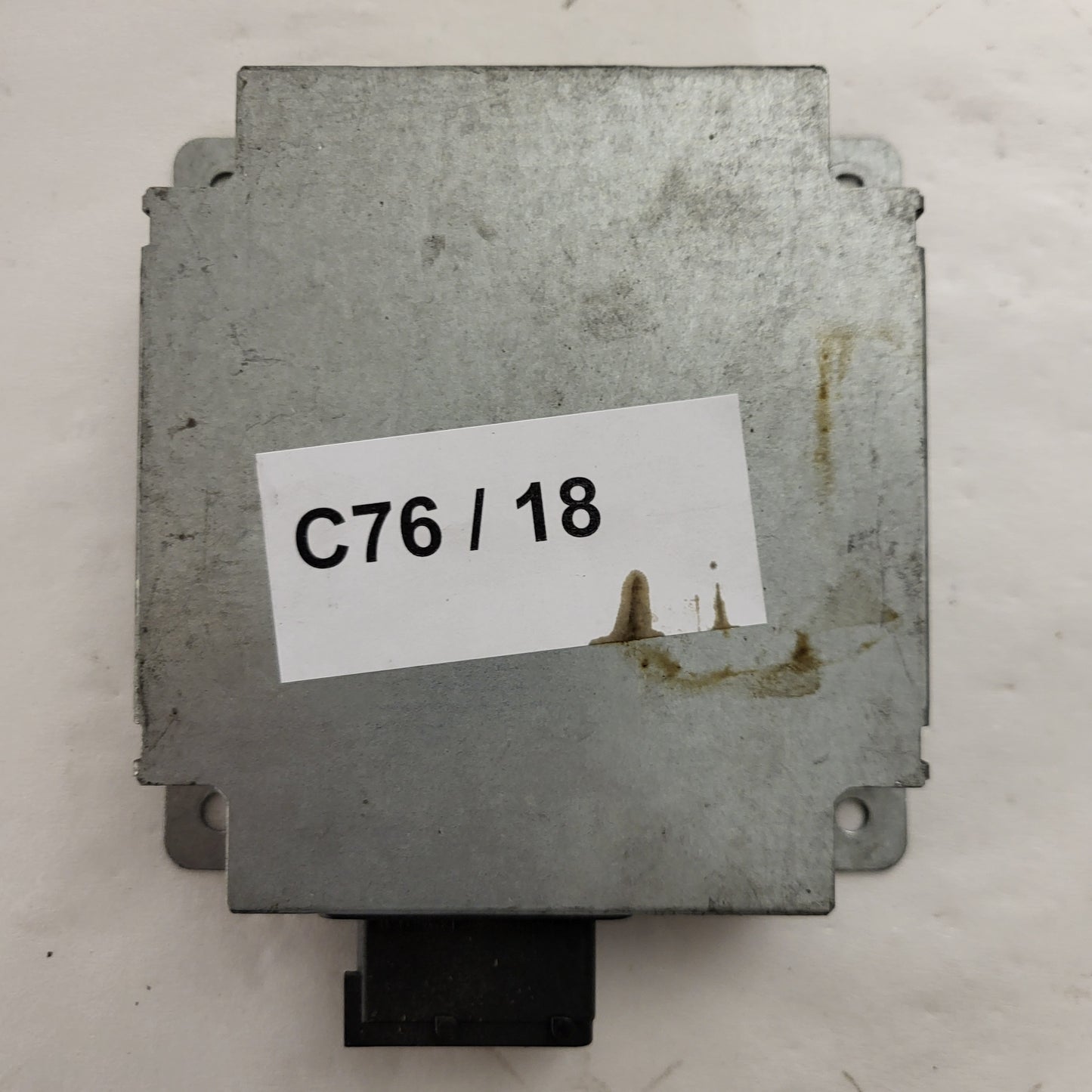 FIAT ALFA ROMEO MODULE ECU / 50520764 / 571950410301 / VSFGA2.01 / RADIO