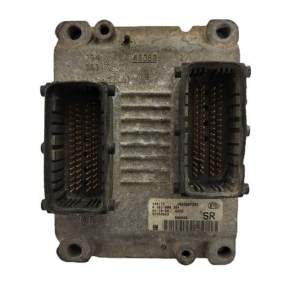 OPEL ECU / 0261208254 / 55352623 / B05006 / BOSCH