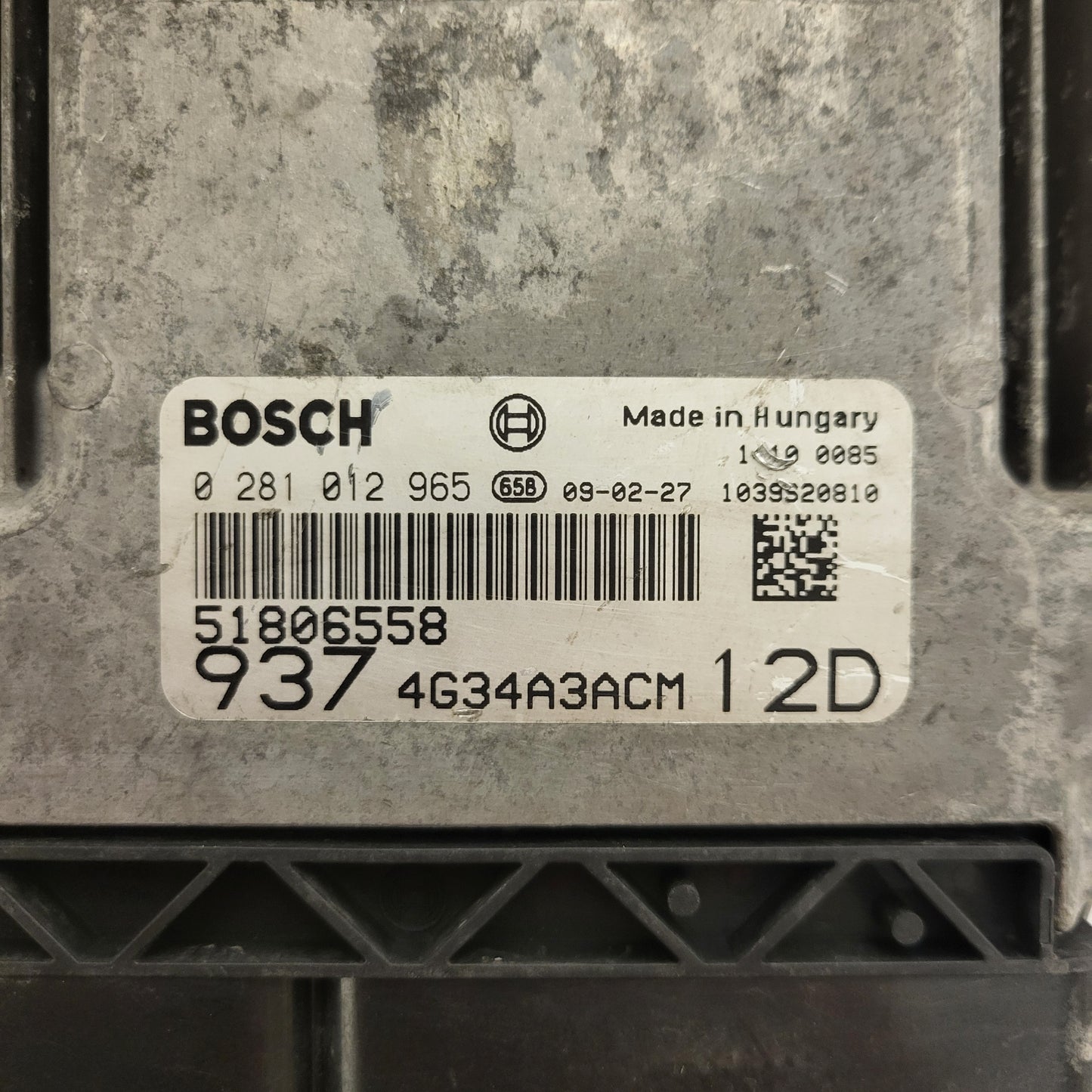 ALFA ROMEO 147 ECU / 51806558 / 0281012965 / BOSCH