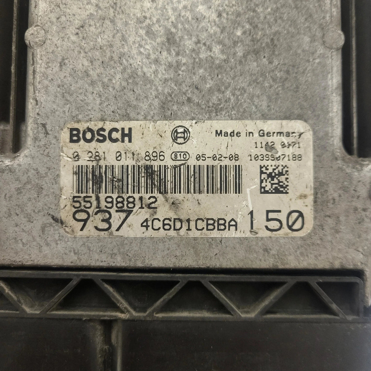 ALFA ROMEO 147 ECU / 0281011896 / 55198812 / BOSCH - C77-14 - 2